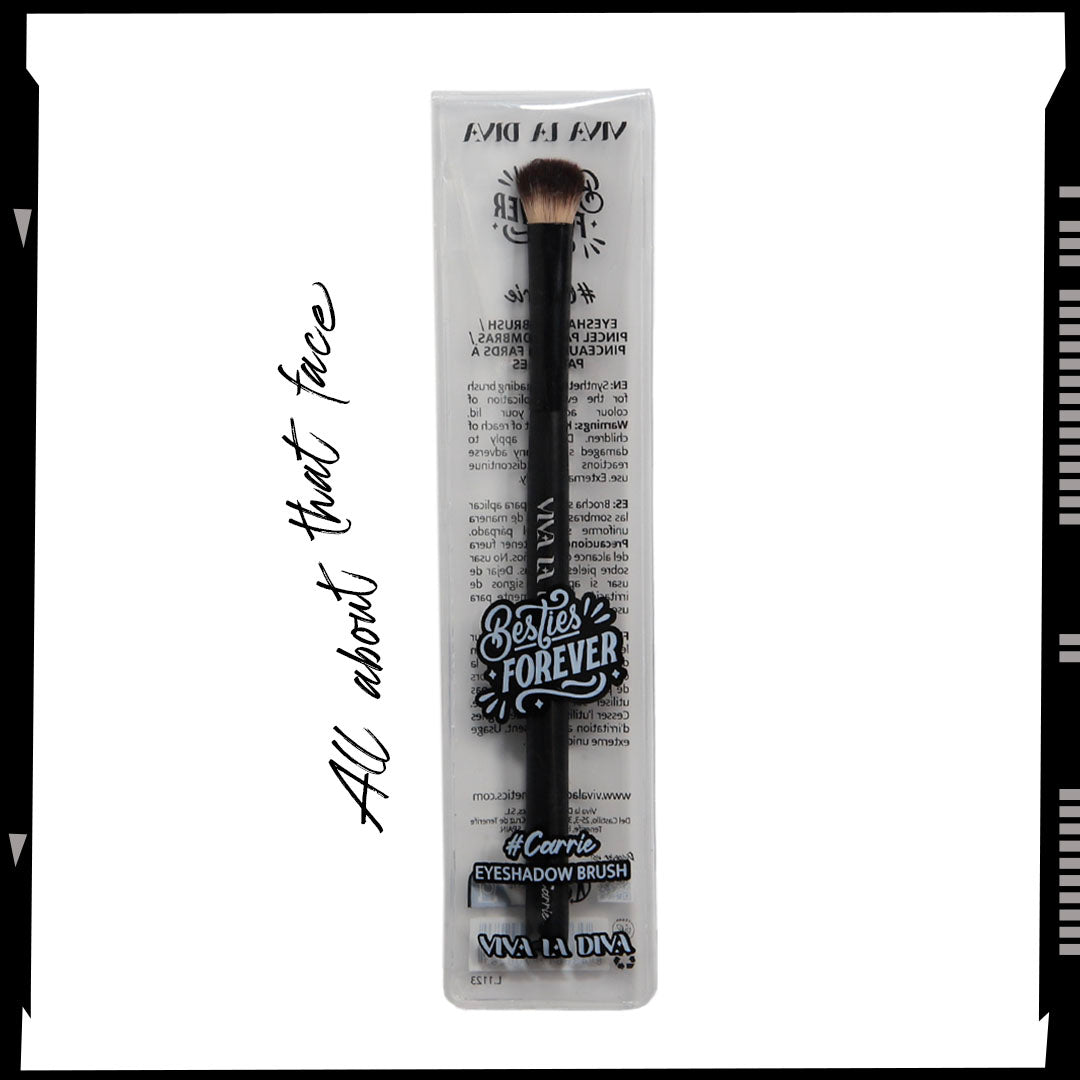 Besties Forever Eyeshadow brush Carrie